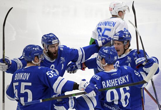 Russia Ice Hockey Kontinental League Dynamo - Salavat Yulaev