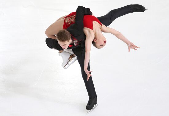 France Figure Skating Grand Prix Series Pairs
