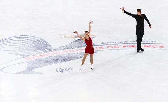 France Figure Skating Grand Prix Series Pairs