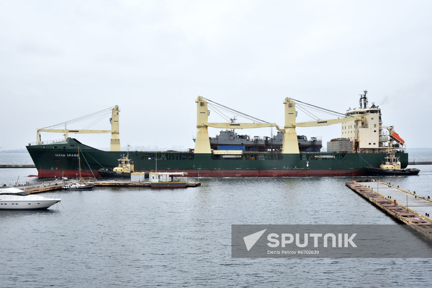 Ukraine US Navy Ships