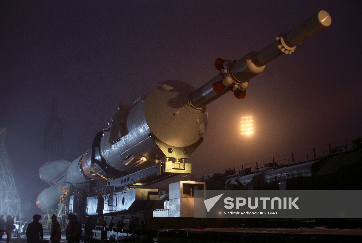 Soyuz TM-9 spacecraft