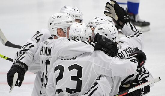 Russia Ice Hockey Kontinental League Dynamo - Traktor