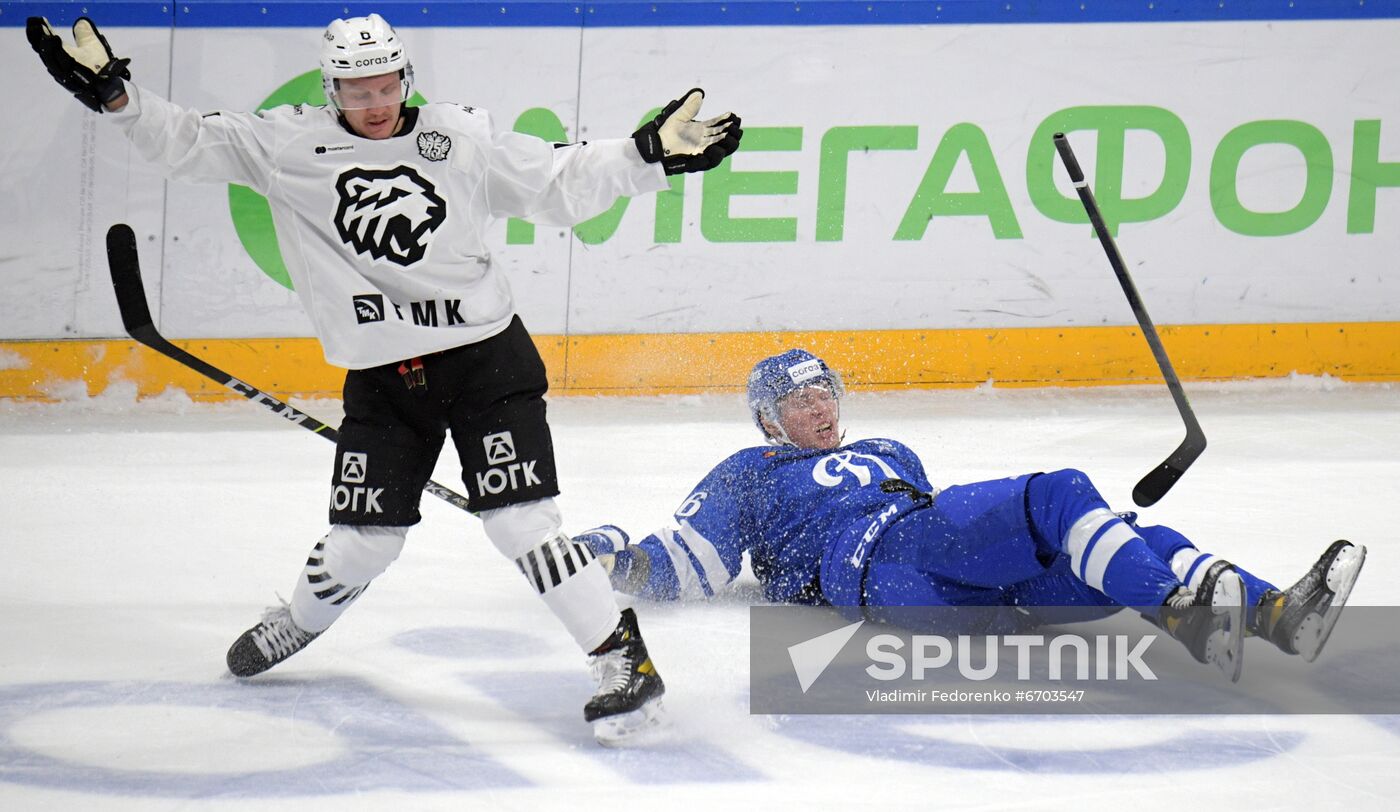 Russia Ice Hockey Kontinental League Dynamo - Traktor