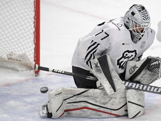 Russia Ice Hockey Kontinental League Dynamo - Traktor