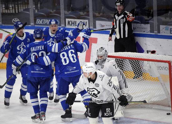 Russia Ice Hockey Kontinental League Dynamo - Traktor