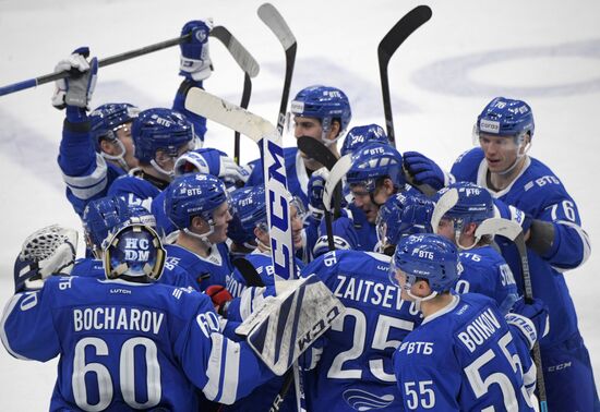 Russia Ice Hockey Kontinental League Dynamo - Traktor