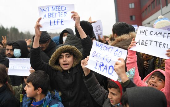 Belarus Poland Border Refugees