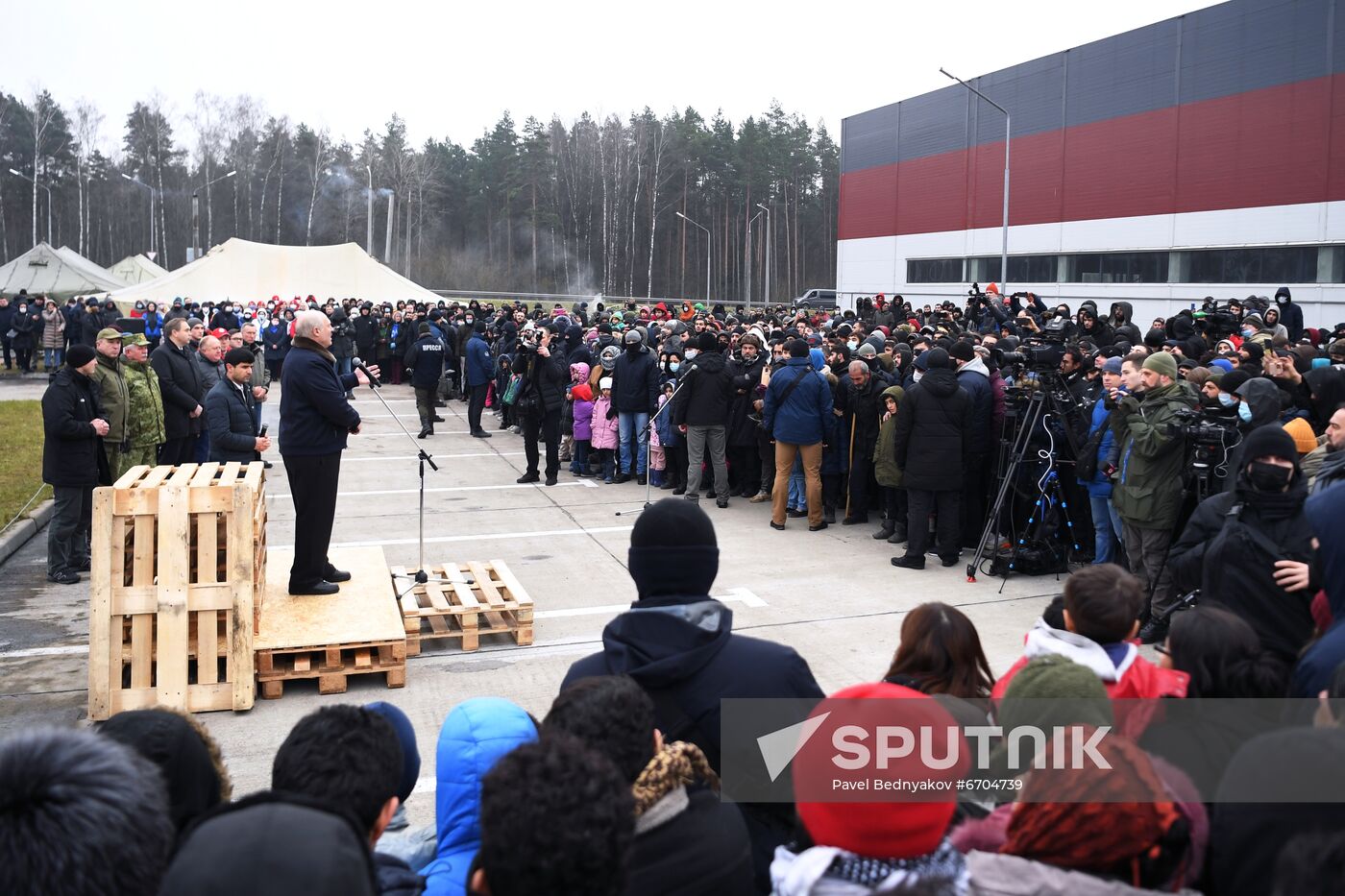 Belarus Poland Border Lukashenko Refugees