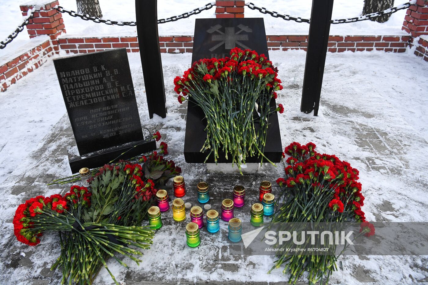 Russia Coal Mine Accident Victims Mourning
