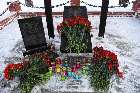 Russia Coal Mine Accident Victims Mourning