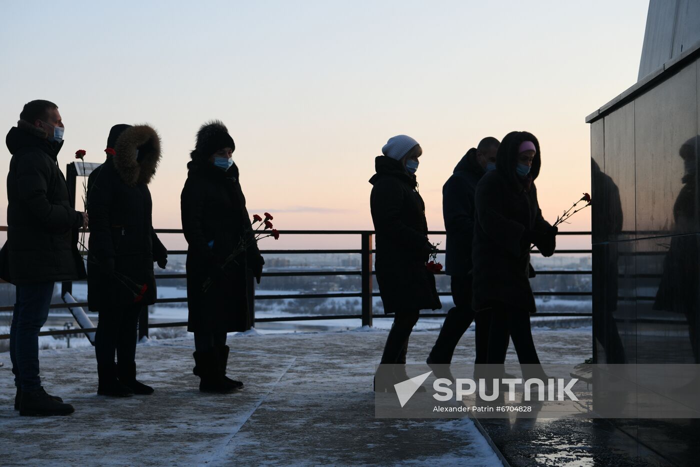 Russia Coal Mine Accident Victims Mourning