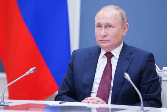 Russia Putin VTB Investment Forum