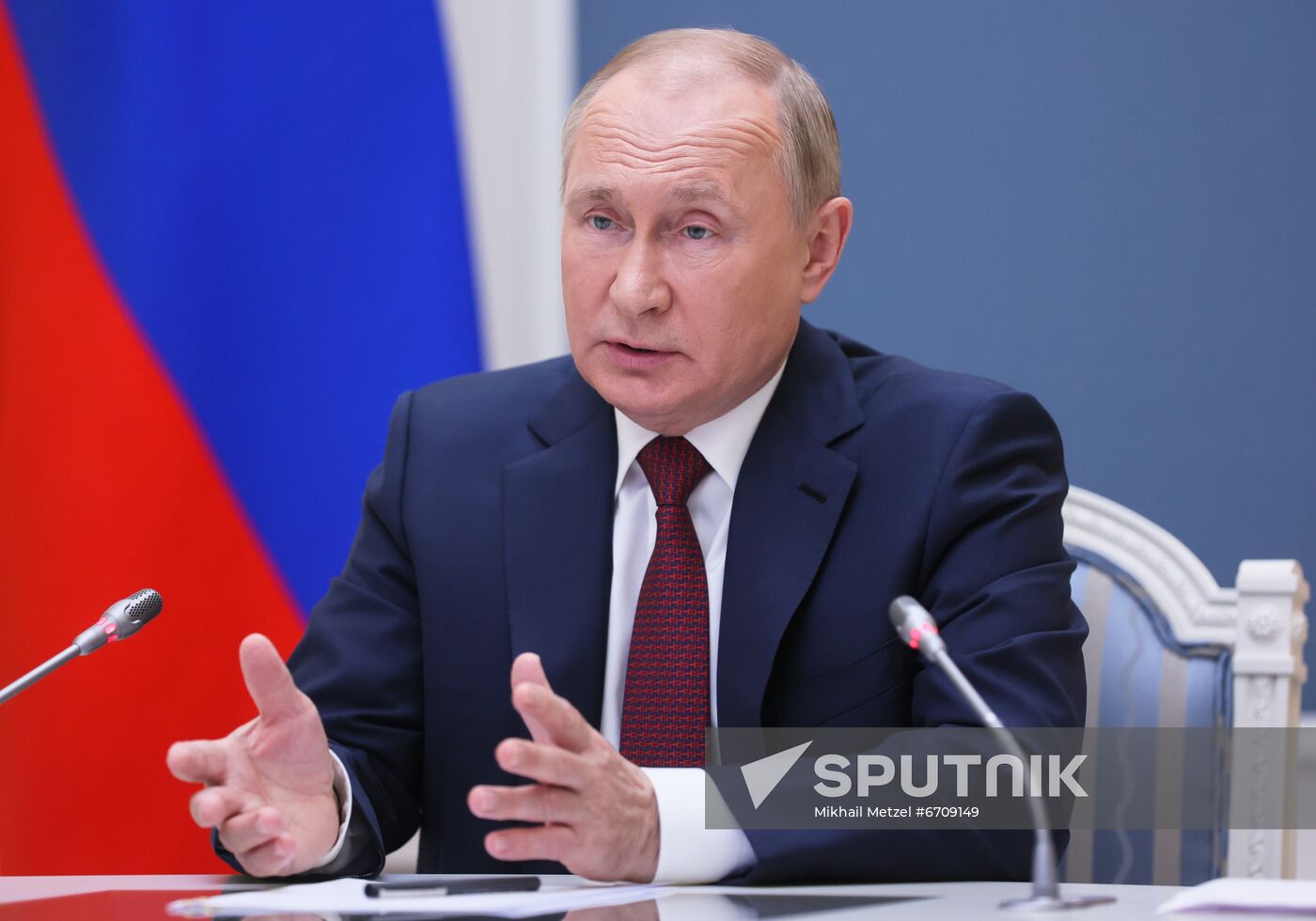 Russia Putin VTB Investment Forum