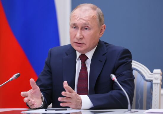 Russia Putin VTB Investment Forum