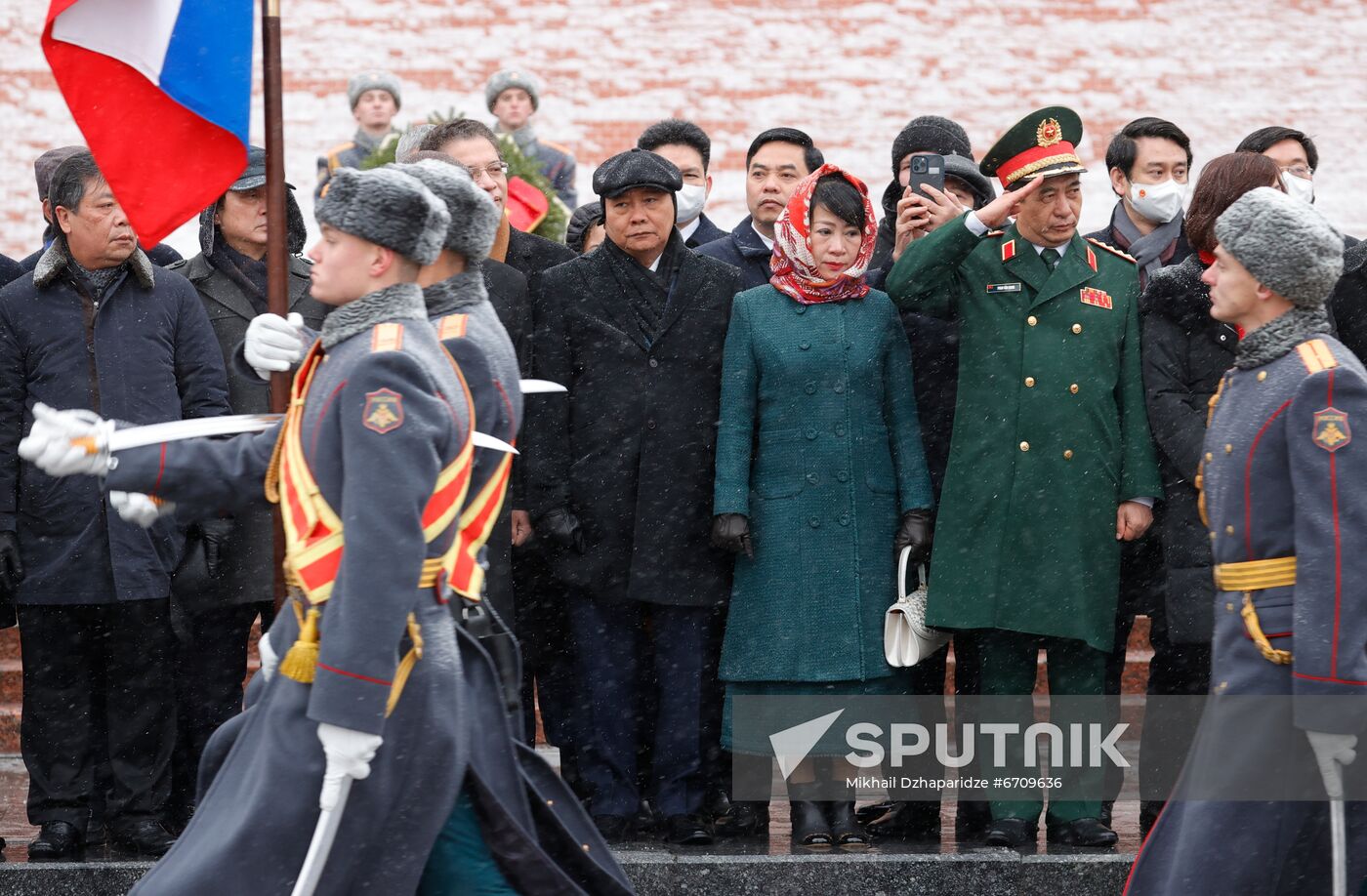 Russia Vietnam Wreath Laying