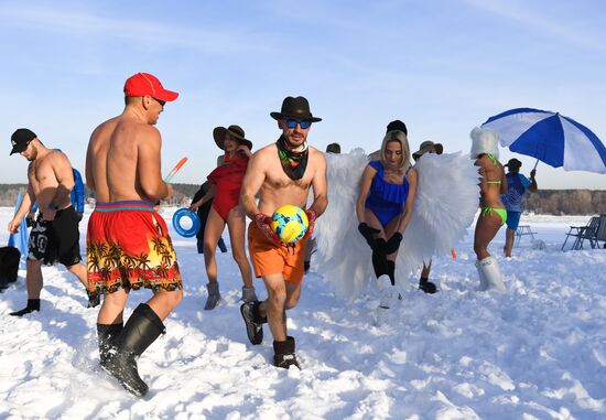 Russia Siberia Winter Entertainment Activity 