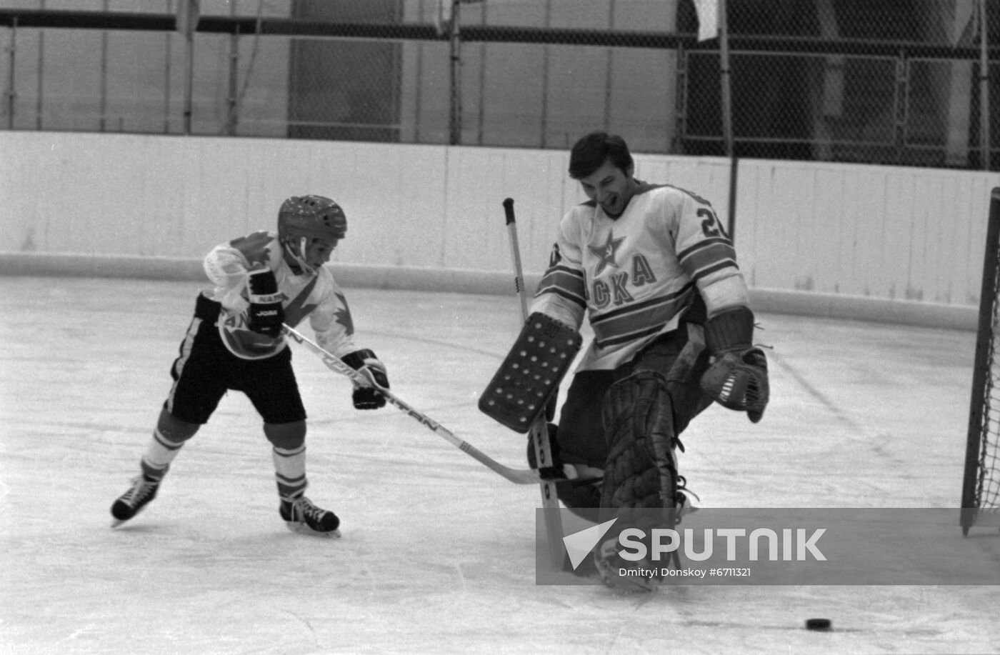 Canadian ice hockey player Wayne Gretzky in Moscow