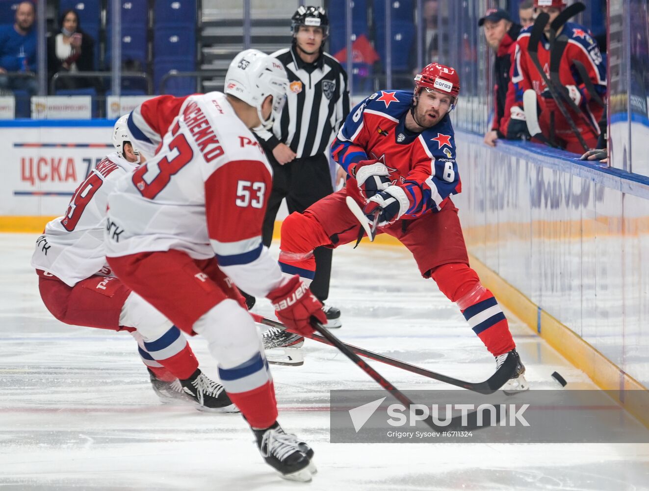 Russia Ice Hockey Kontinental League CSKA - Lokomotiv