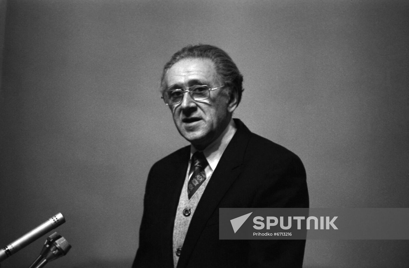 Photo exhibition dedicated to USSR-Thailand developing links