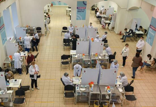 Russia Coronavirus Vaccination