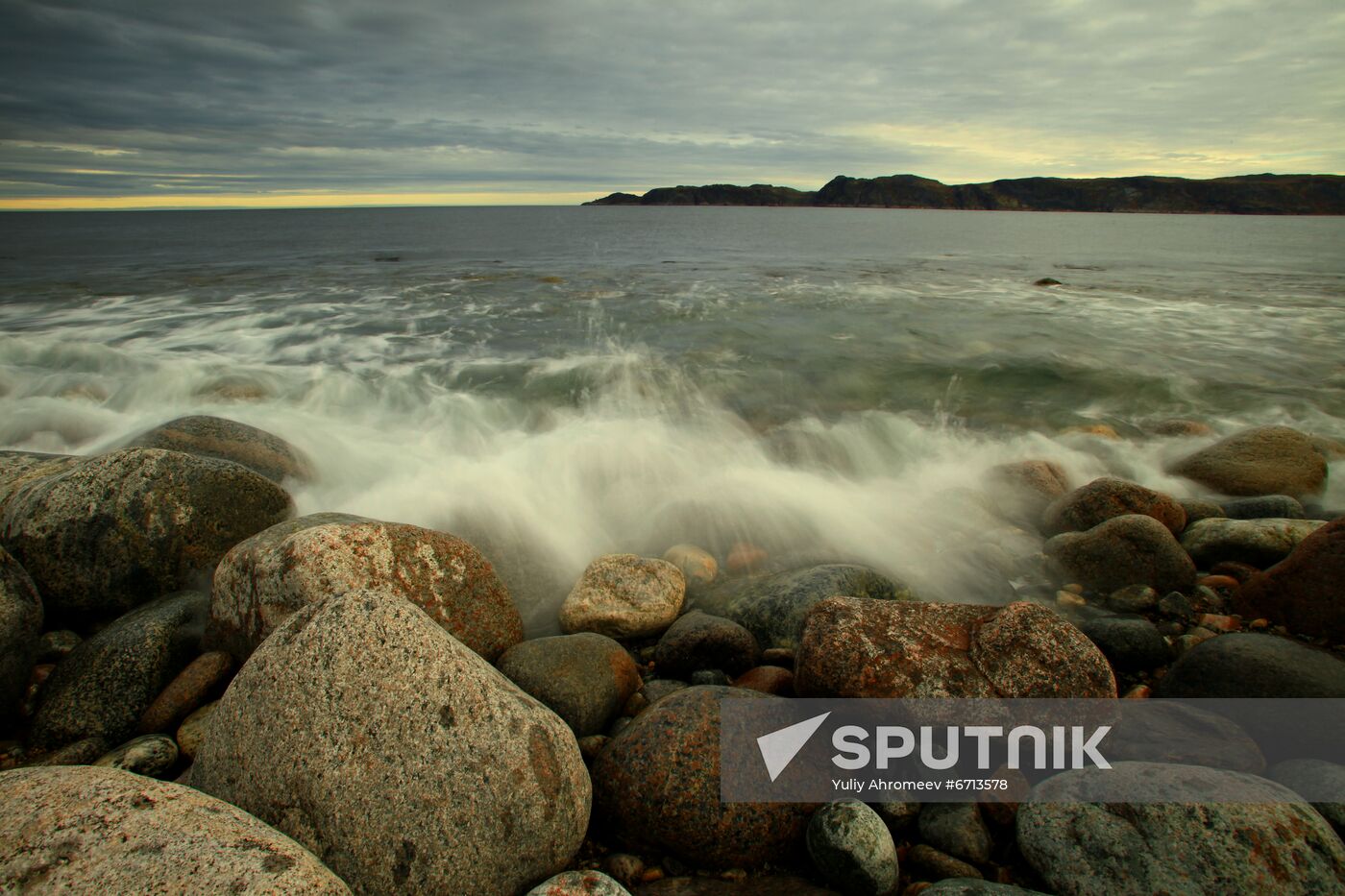Barents Sea shore in Teriberka