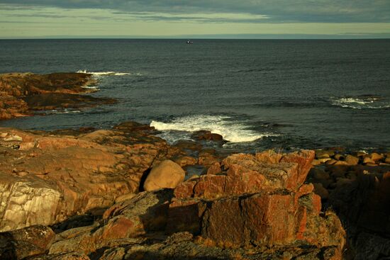Barents Sea shore in Teriberka