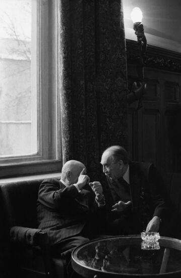 Academicians Anatoly Aleksandrov and Nikolai Semyonov