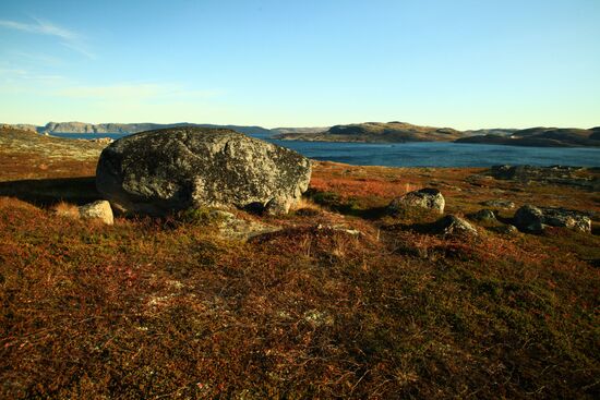 Shore of Barents Sea near Teriberka