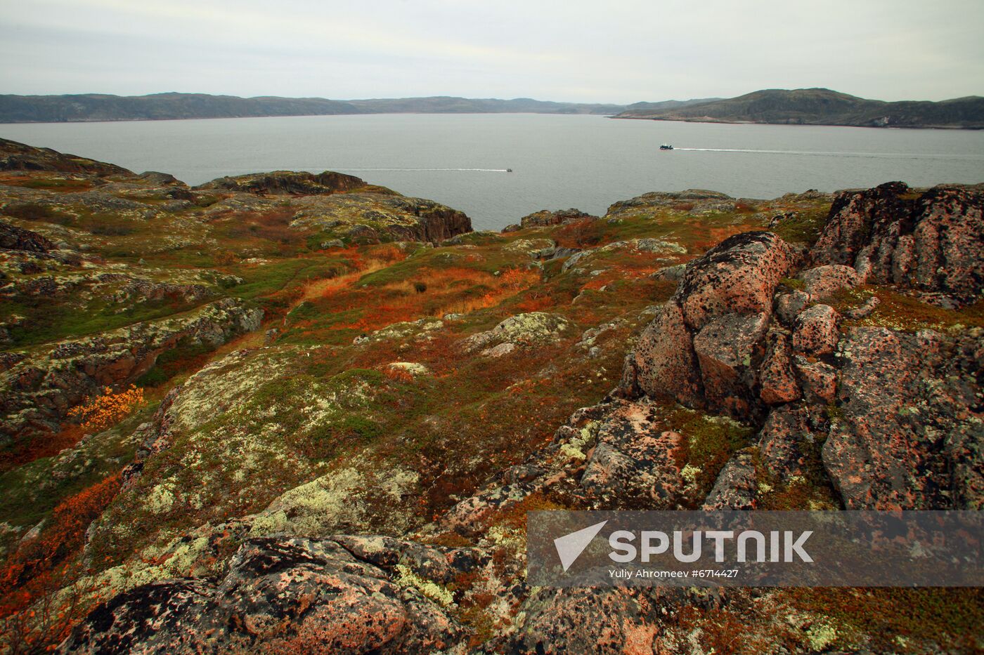 Autumn Arctic landscape