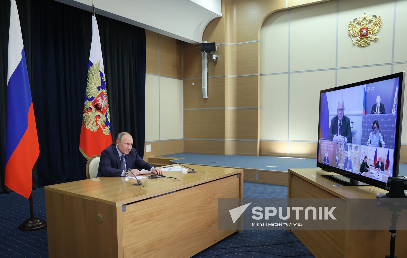 Russia Putin Economy