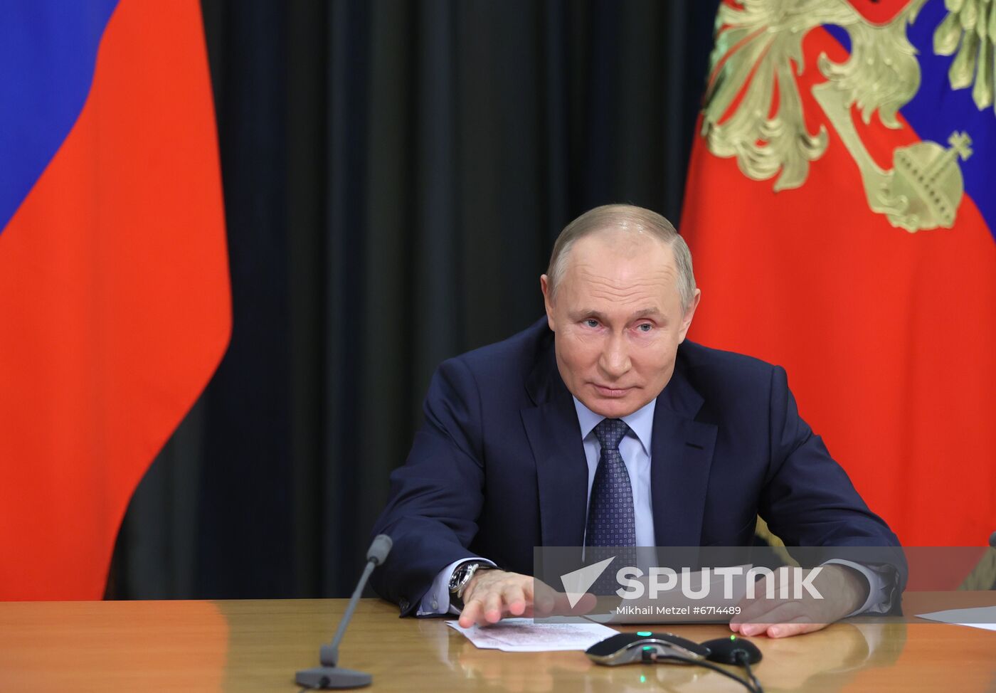 Russia Putin Economy