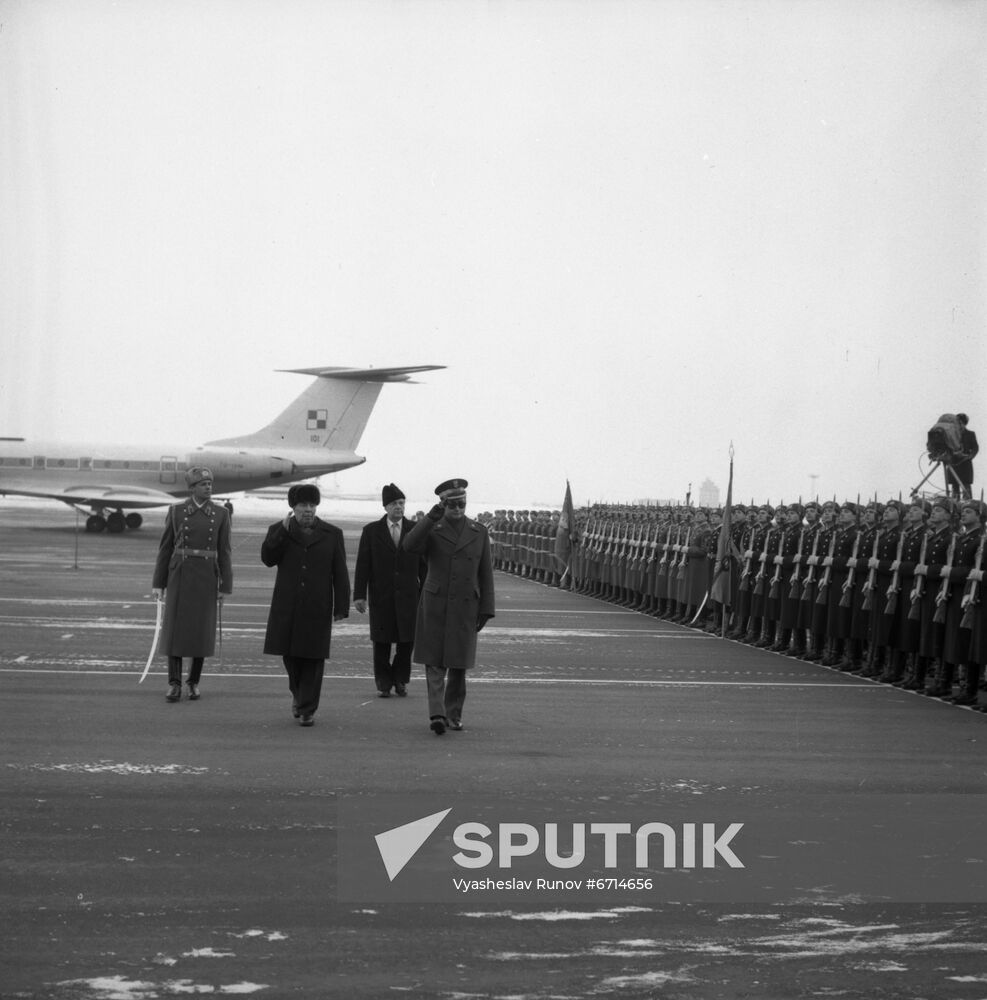 Polsh Prime Minister Wojciech Jaruzelski visits USSR