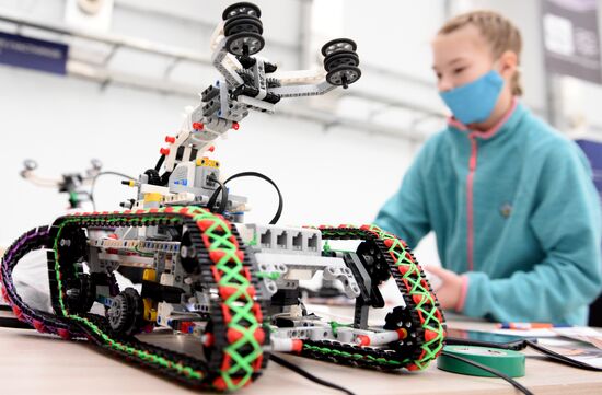 2021 Young Scientists Congress. Robotics competition