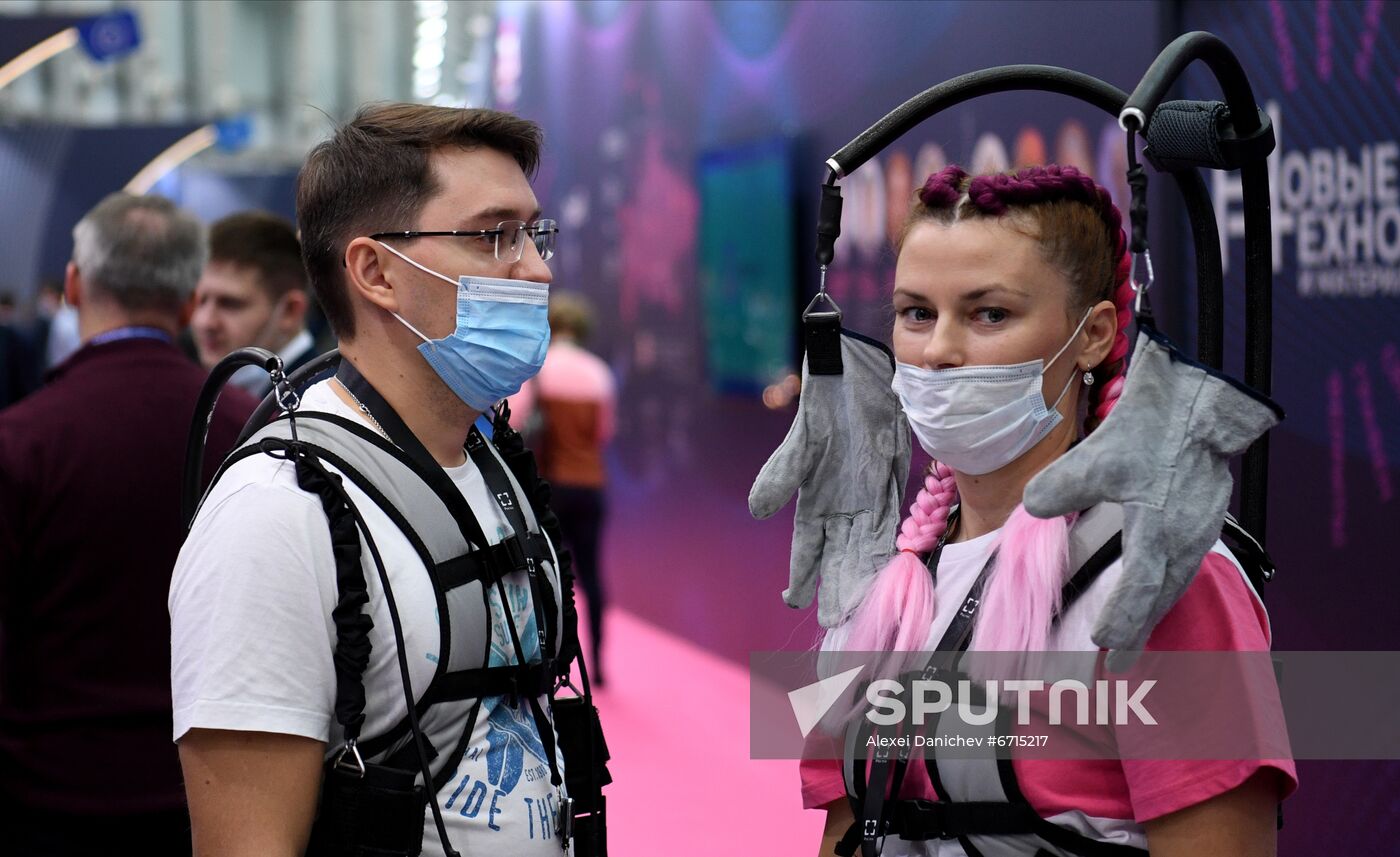 Young Scientists Congress and closing of the Year of Science and Technology