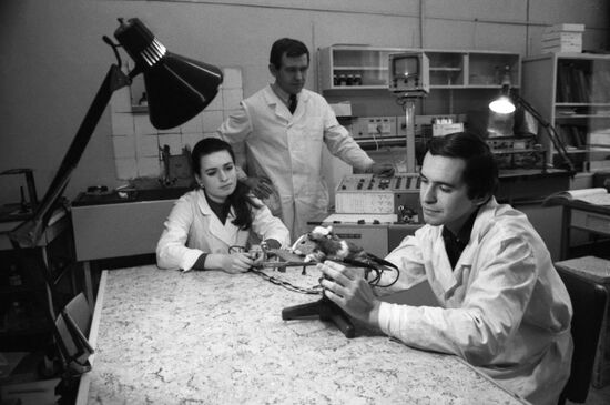 Ordzhonikidze All-Union  Chemical Pharmaceutical Scientific Research Institute