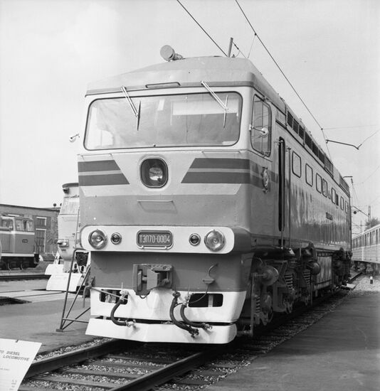 TEP-70 diesel locomotive