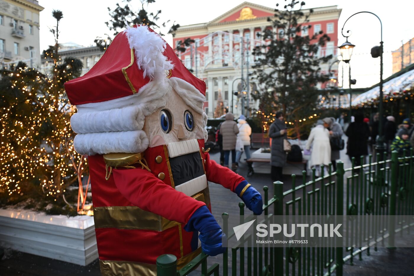 Russia New Year Festive Season Preparations