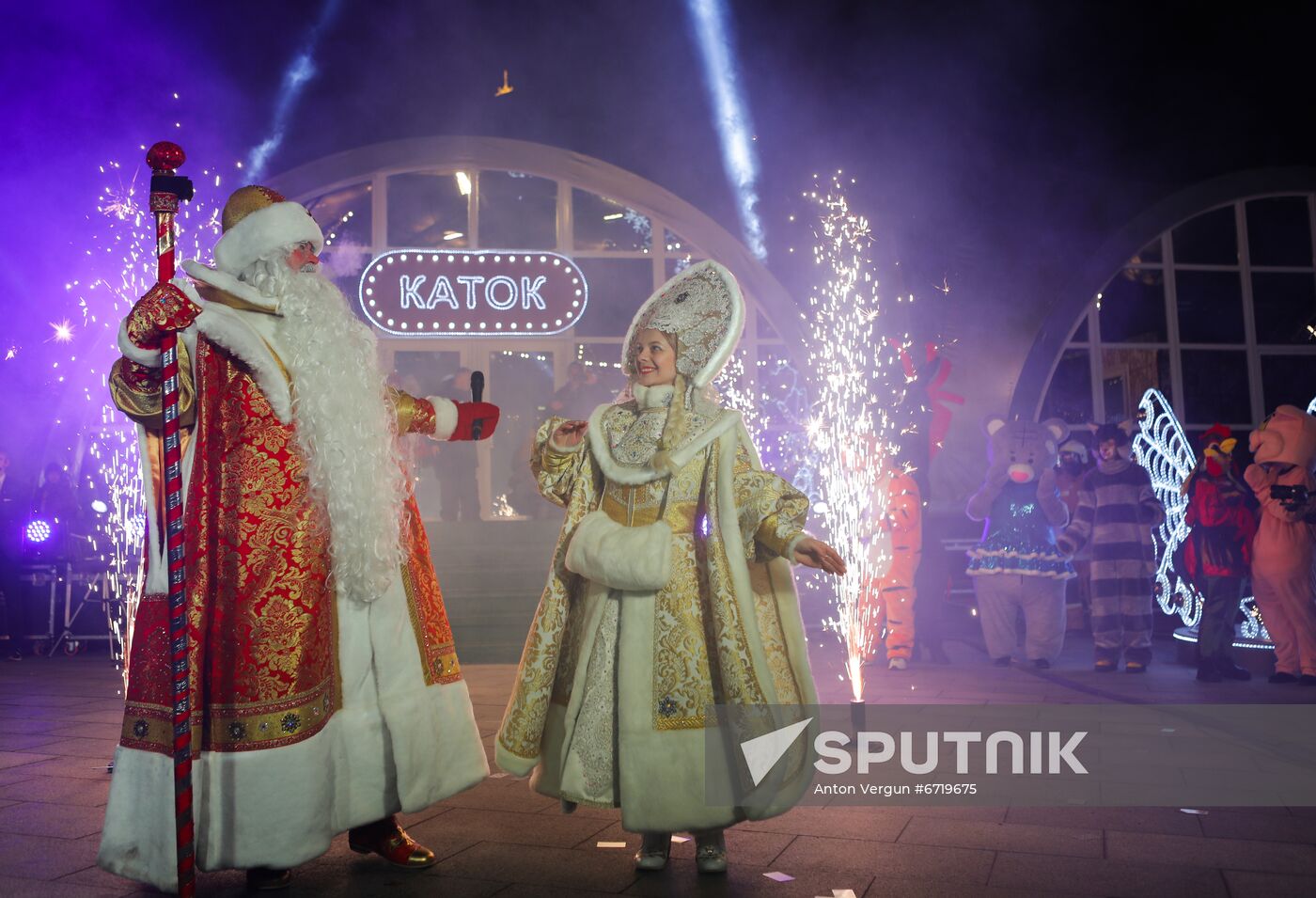 Russia New Year Festive Season Preparations