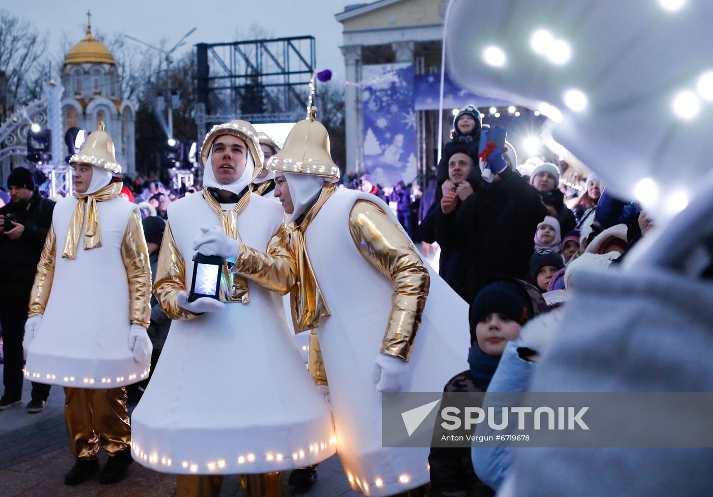 Russia New Year Festive Season Preparations