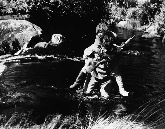 Still from film The Dawns Are Quiet Here
