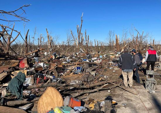 US Tornado Aftermath
