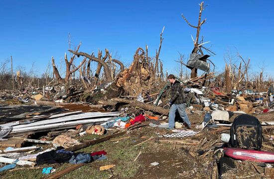 US Tornado Aftermath