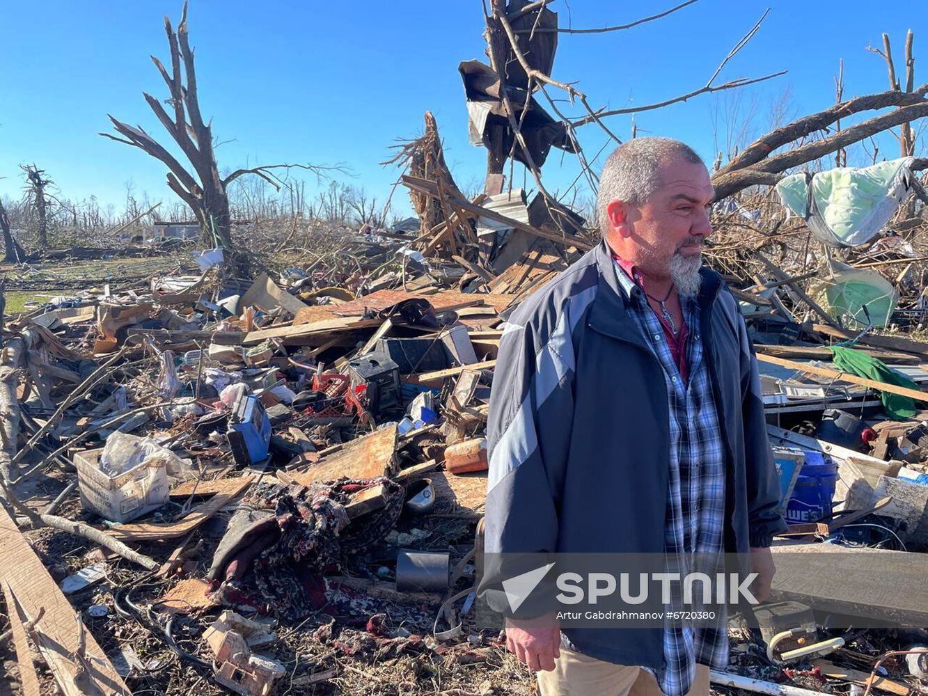 US Tornado Aftermath