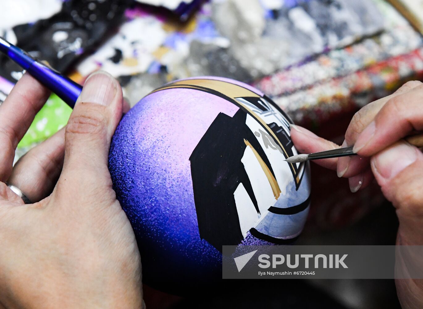 Russia New Year Festive Season Preparations