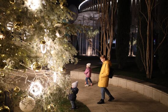 Russia New Year Festive Season Preparations