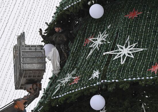 Russia New Year Festive Season Preparations