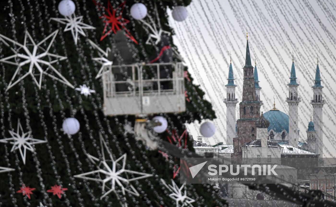 Russia New Year Festive Season Preparations