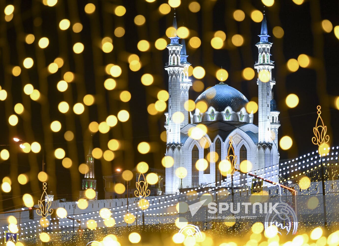 Russia New Year Festive Season Preparations