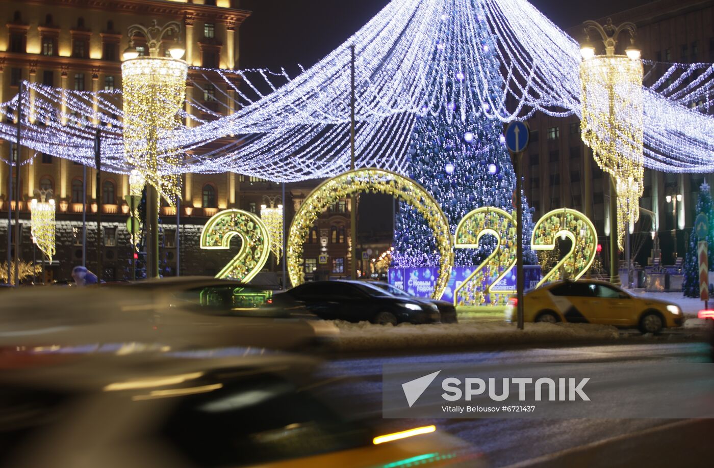 Russia New Year Festive Season Preparations