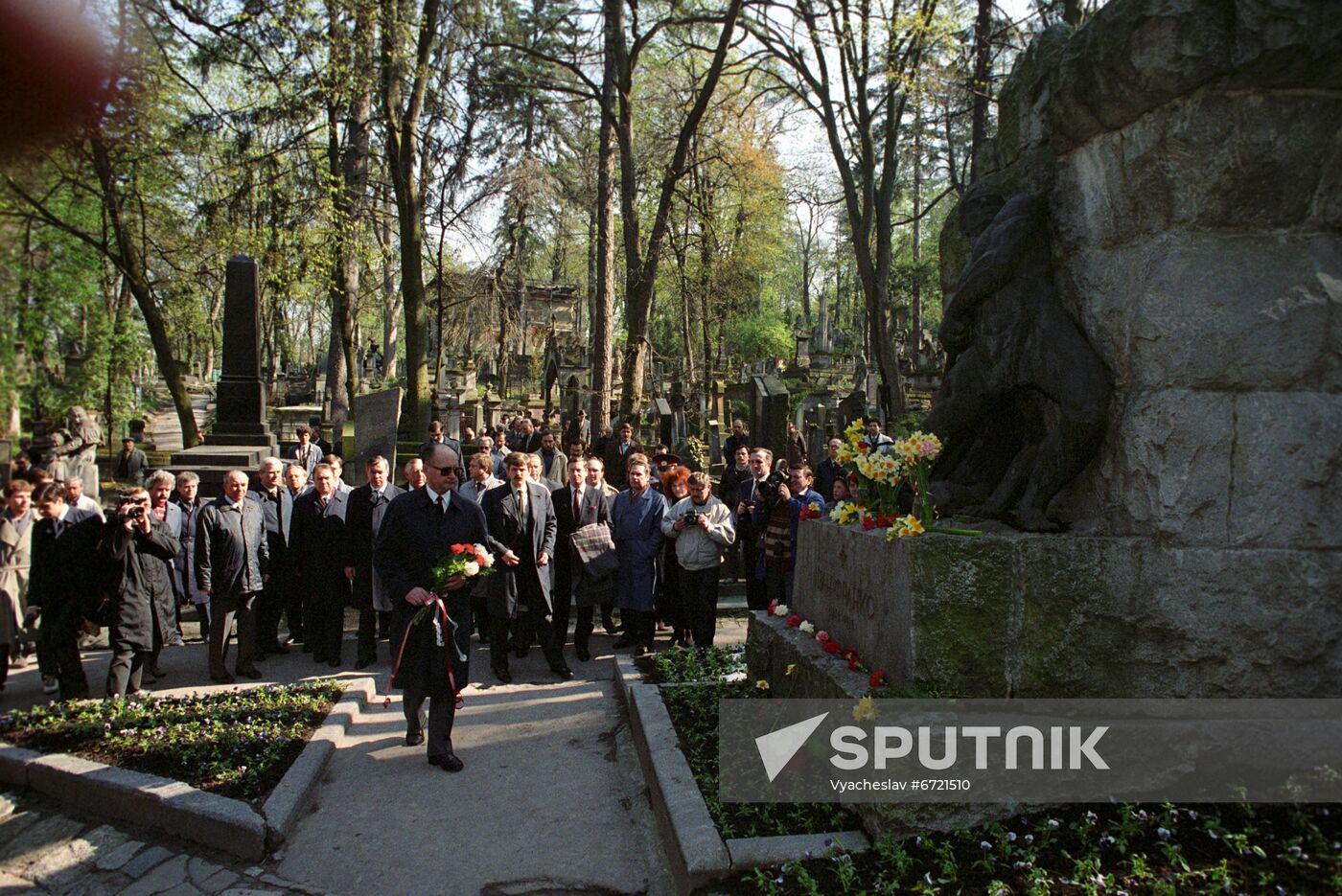 Polish President Wojciech Jaruzelski's visit to the Soviet Union
